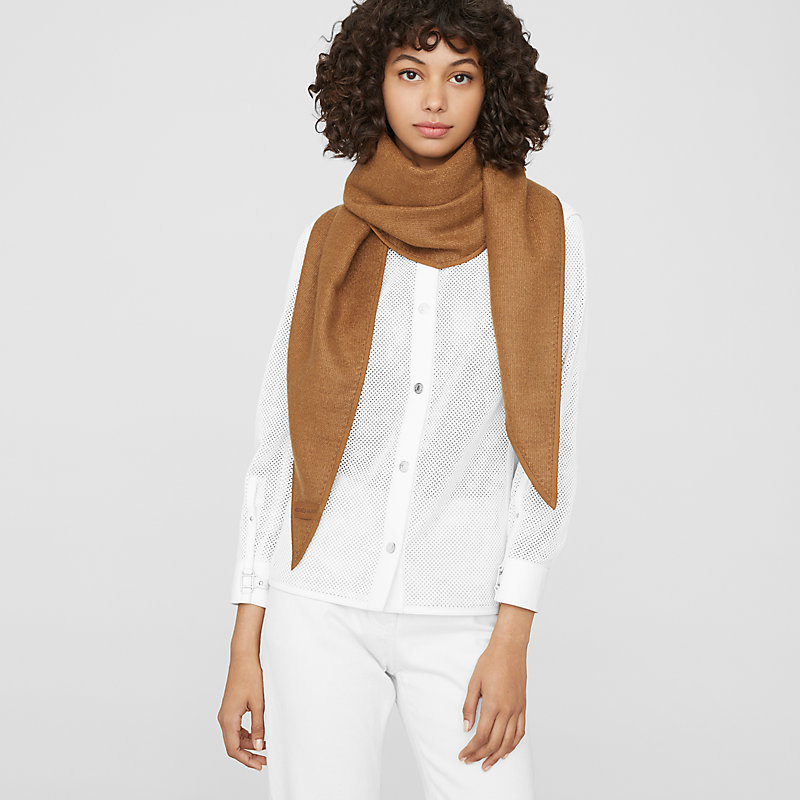 THE NEWHOUSE AYLMER LONG SLEEVE　25SS Cachemire Tisse Main losange, large model | Hermès Singapore